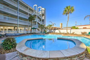Galveston Condo with Beach Access Near Moody Gardens